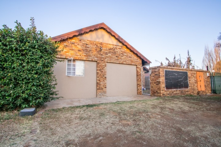 1 Bedroom Property for Sale in Die Bult North West